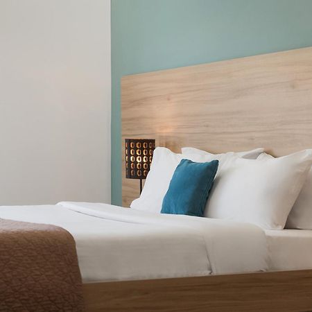 Sette Suites & Rooms - Adults Only Xylokastro Exterior photo